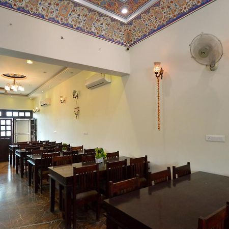 Hotel Surya Garh Джайпур Екстер'єр фото